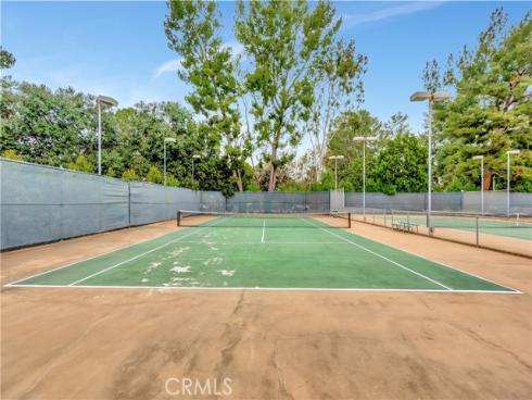 174  Streamwood  , Irvine, CA