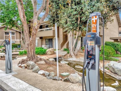 174  Streamwood  , Irvine, CA