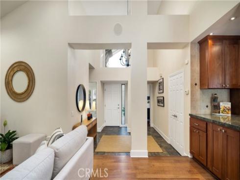 57  Pinewood  , Irvine, CA