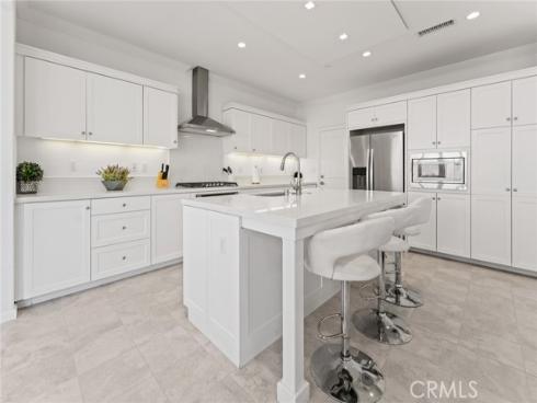 87  Darby  , Irvine, CA