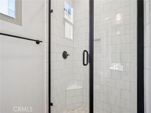 110  Globe  , Irvine, CA