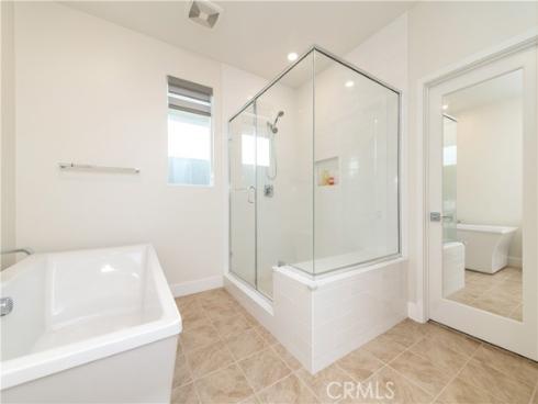 200  Zawn  , Irvine, CA