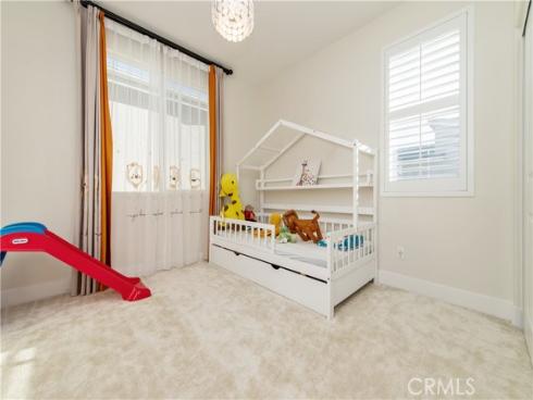 200  Zawn  , Irvine, CA