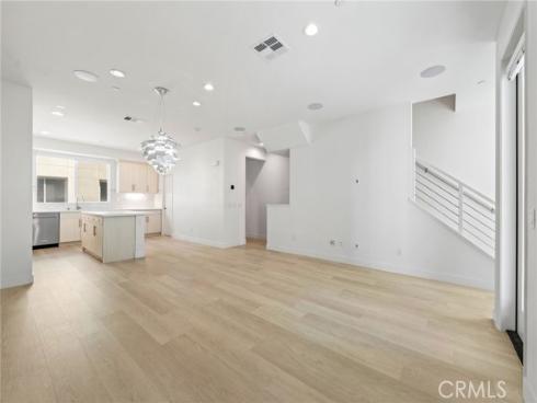 169  Steely  , Irvine, CA