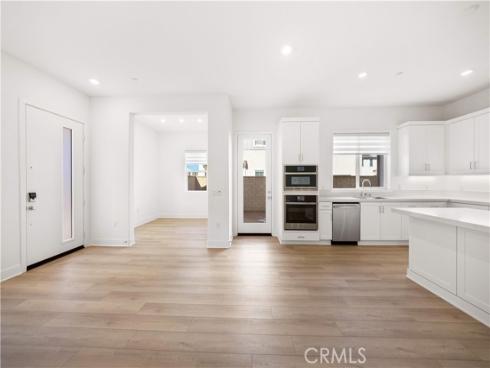 289  Shoveler  , Irvine, CA