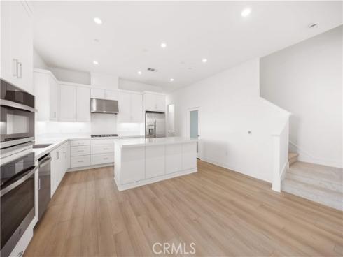 289  Shoveler  , Irvine, CA