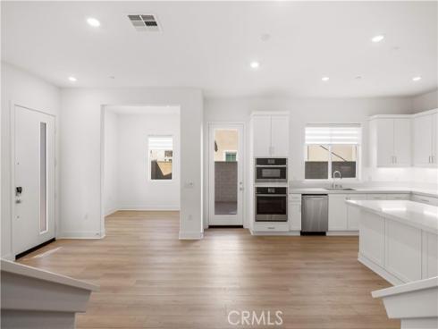 289  Shoveler  , Irvine, CA