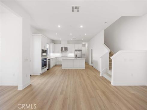 289  Shoveler  , Irvine, CA