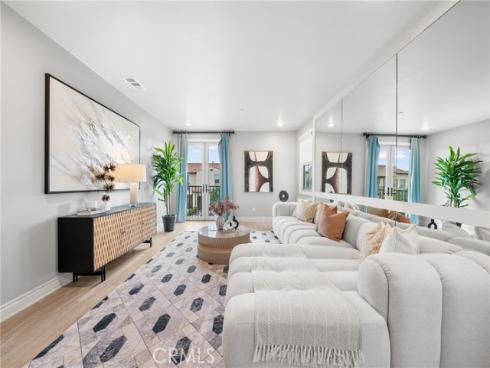 113  Wanderer  , Irvine, CA