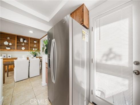 37  Rockwood  , Irvine, CA