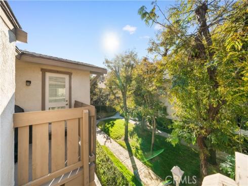 37  Rockwood  , Irvine, CA