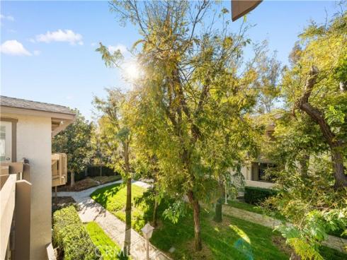 37  Rockwood  , Irvine, CA