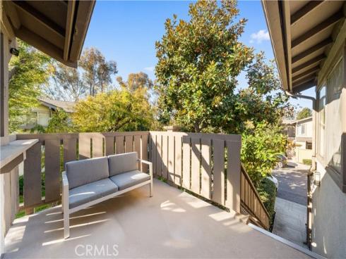 37  Rockwood  , Irvine, CA