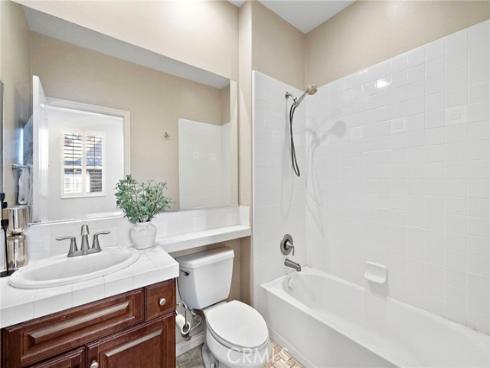 21  Paperbark  , Irvine, CA