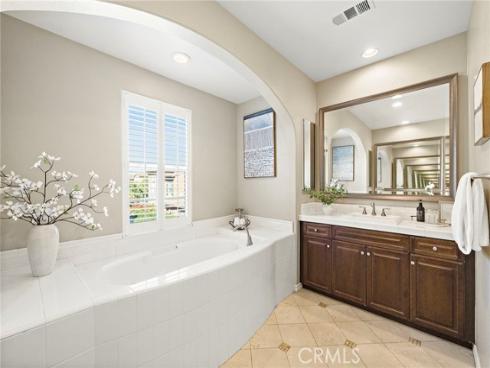 21  Paperbark  , Irvine, CA