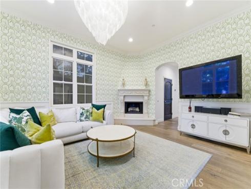 27  Gardenpath  , Irvine, CA