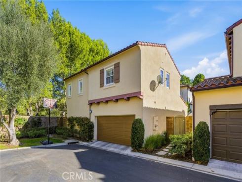 27  Gardenpath  , Irvine, CA