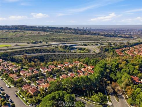 27  Gardenpath  , Irvine, CA