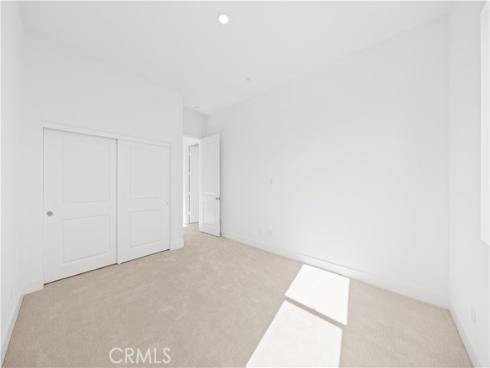 165  Sawbuck  , Irvine, CA