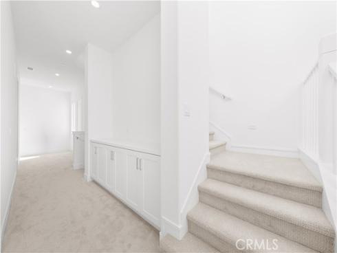 165  Sawbuck  , Irvine, CA