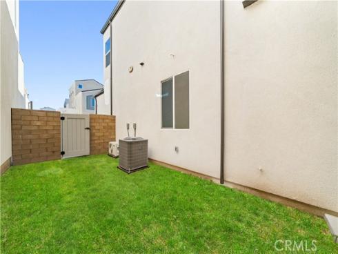 165  Sawbuck  , Irvine, CA