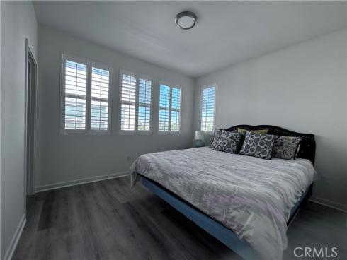 129  Cadence  , Irvine, CA