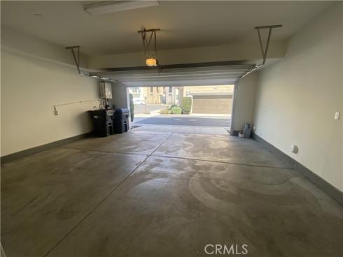 129  Cadence  , Irvine, CA