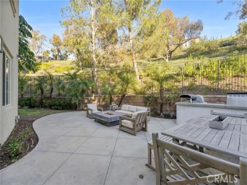 10  Bower Tree  , Irvine, CA