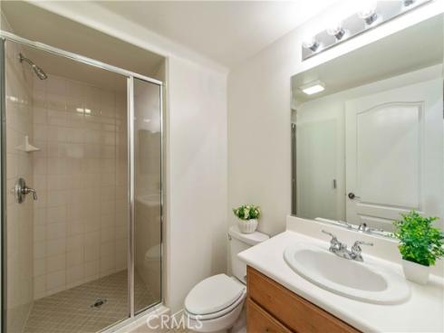 70  Great Lawn  , Irvine, CA