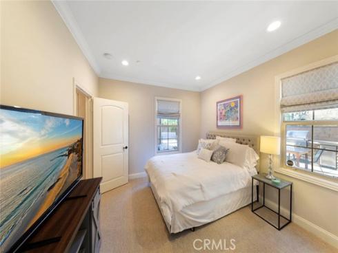 20  Ridge Valley  , Irvine, CA