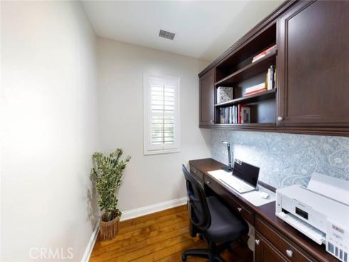 20  Ridge Valley  , Irvine, CA