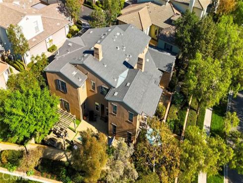 20  Ridge Valley  , Irvine, CA