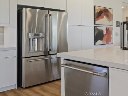 300  Junco  , Irvine, CA