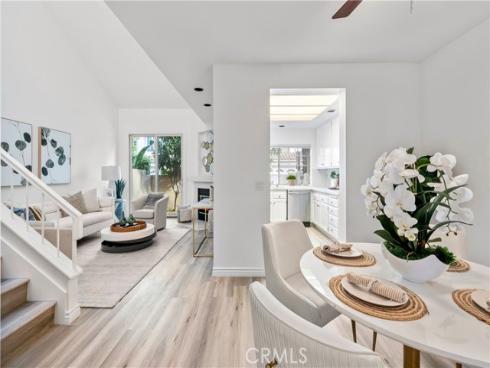 28  Almador  , Irvine, CA