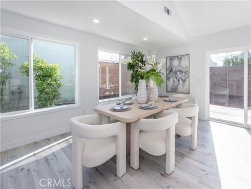 39  Cape Cod  , Irvine, CA