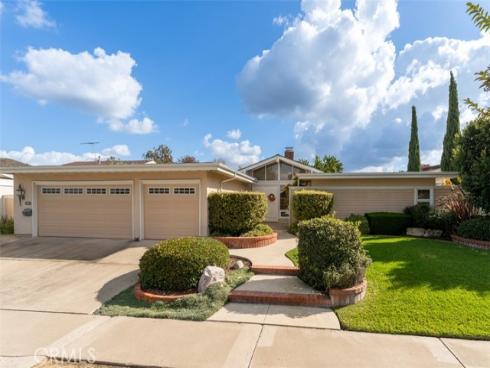 19512  Sierra Mia   Road, Irvine, CA