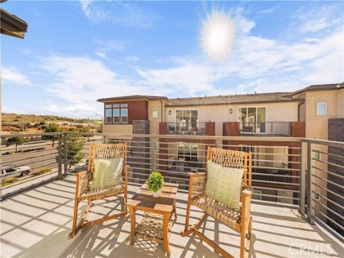 344  Tank  , Irvine, CA