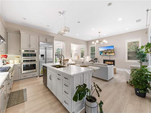 59  Durham  , Irvine, CA