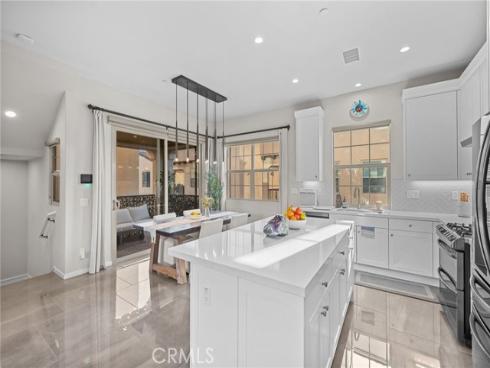 214  Elkhorn  , Irvine, CA