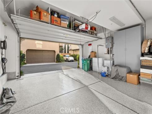 214  Elkhorn  , Irvine, CA