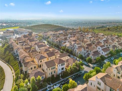 214  Elkhorn  , Irvine, CA