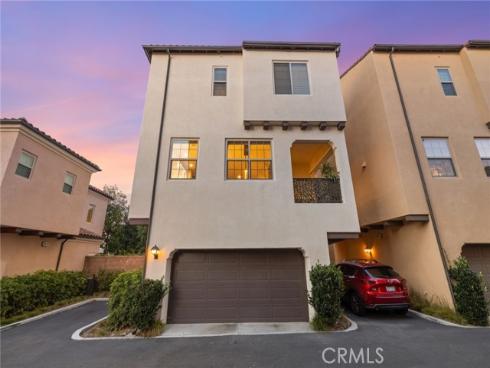 214  Elkhorn  , Irvine, CA