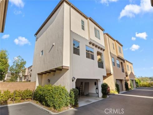 214  Elkhorn  , Irvine, CA