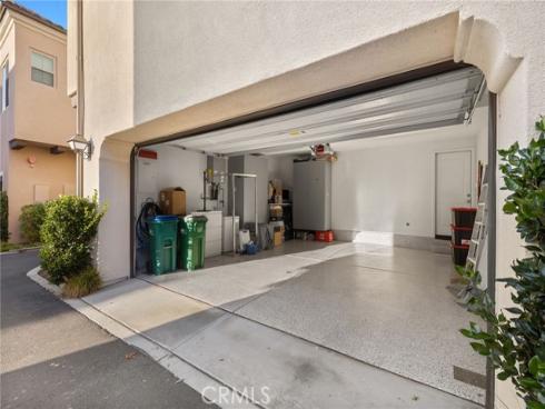 214  Elkhorn  , Irvine, CA