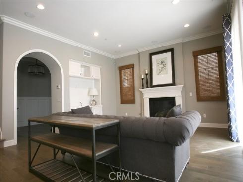 120  Long Fence  , Irvine, CA