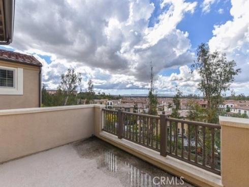 120  Long Fence  , Irvine, CA