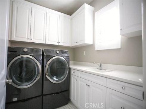 120  Long Fence  , Irvine, CA