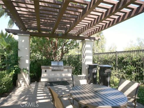 120  Long Fence  , Irvine, CA