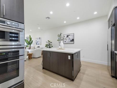 53  Gramercy  , Irvine, CA