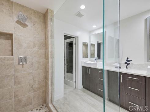 53  Gramercy  , Irvine, CA